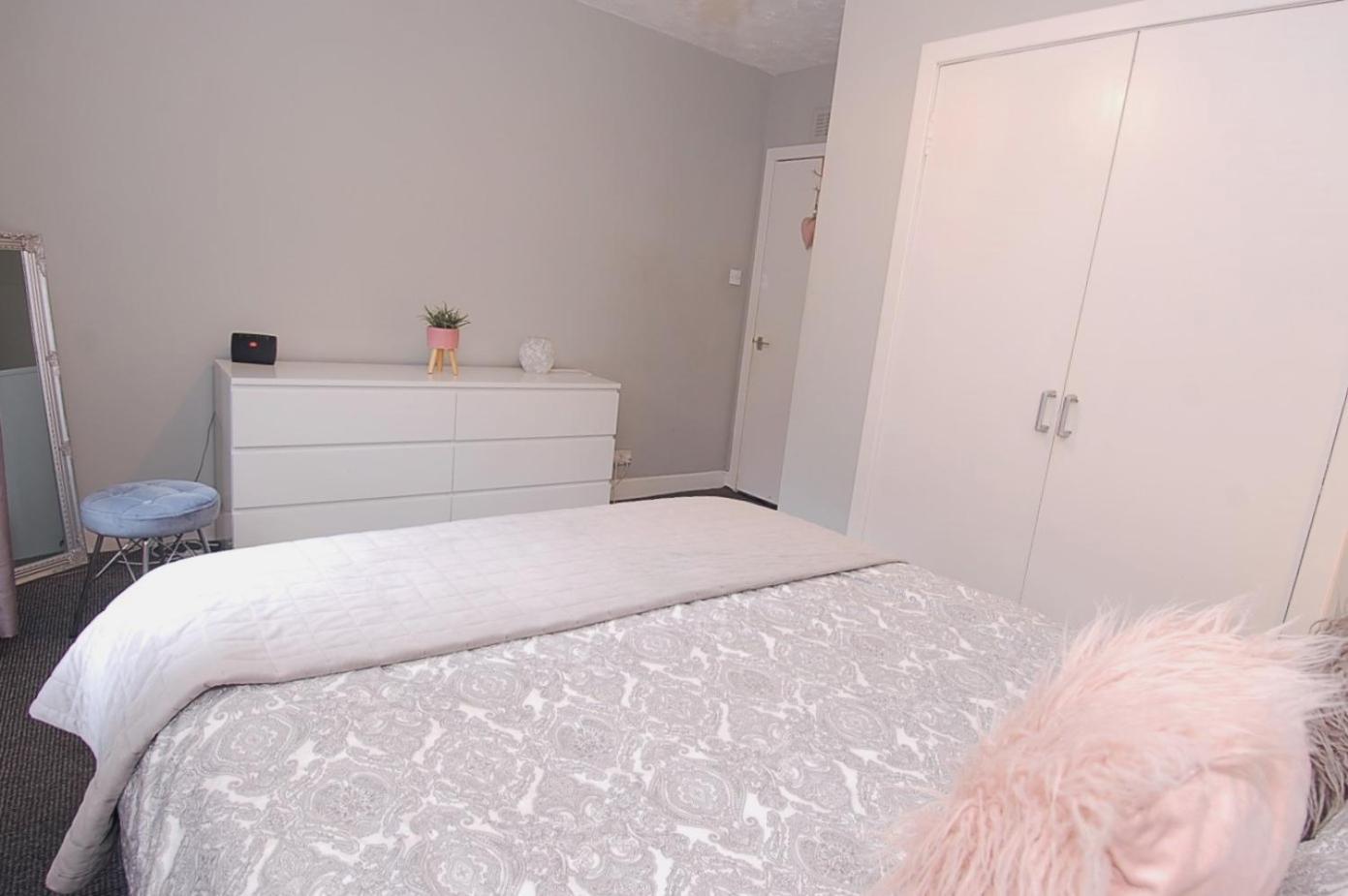 Mar Apartment Stirling Extérieur photo
