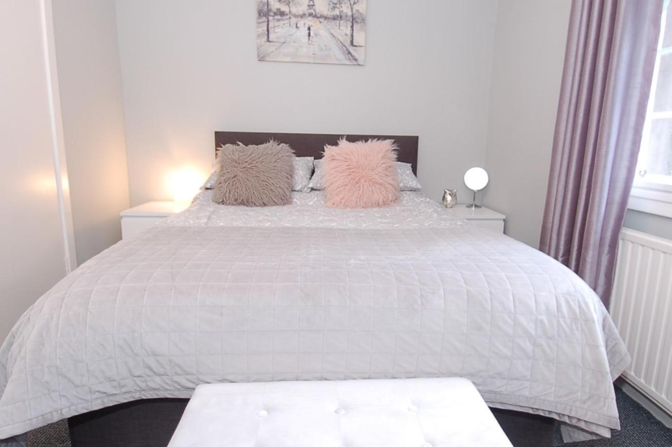 Mar Apartment Stirling Extérieur photo